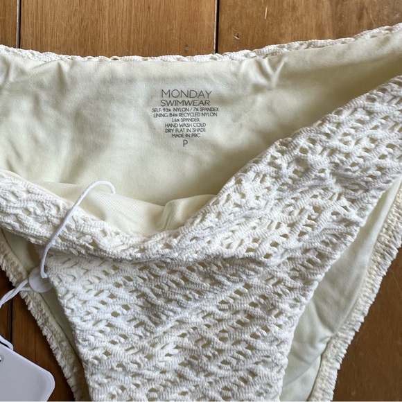 NWT Monday Swimwear Tamarama Bottom - Picture 5 of 7